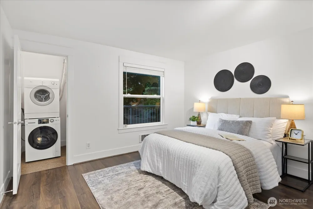 22910 90th Avenue W #D206 Edmonds, WA 98026