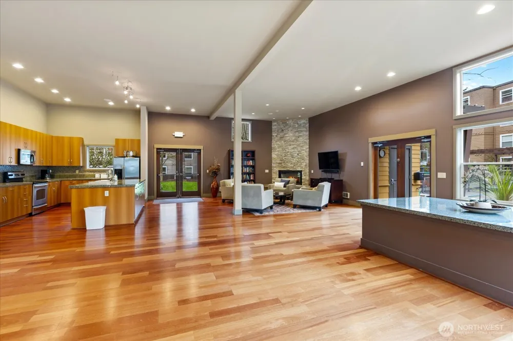 22910 90th Avenue W #D206 Edmonds, WA 98026