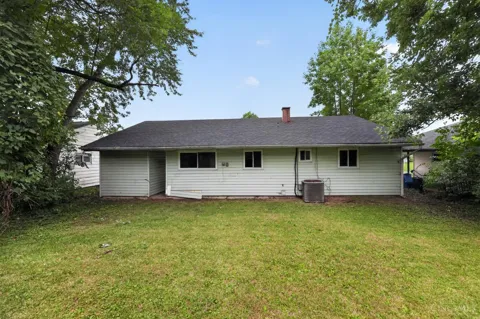 1305 Landis Lane