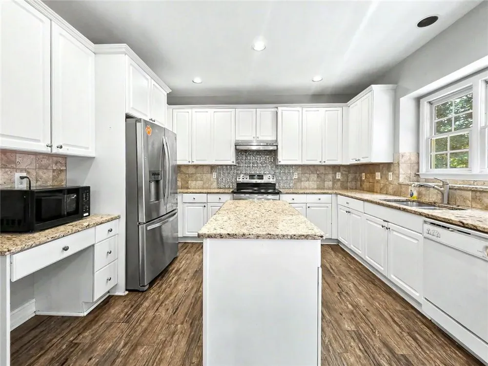 4334 Catamount Drive SW Lilburn, GA 30047
