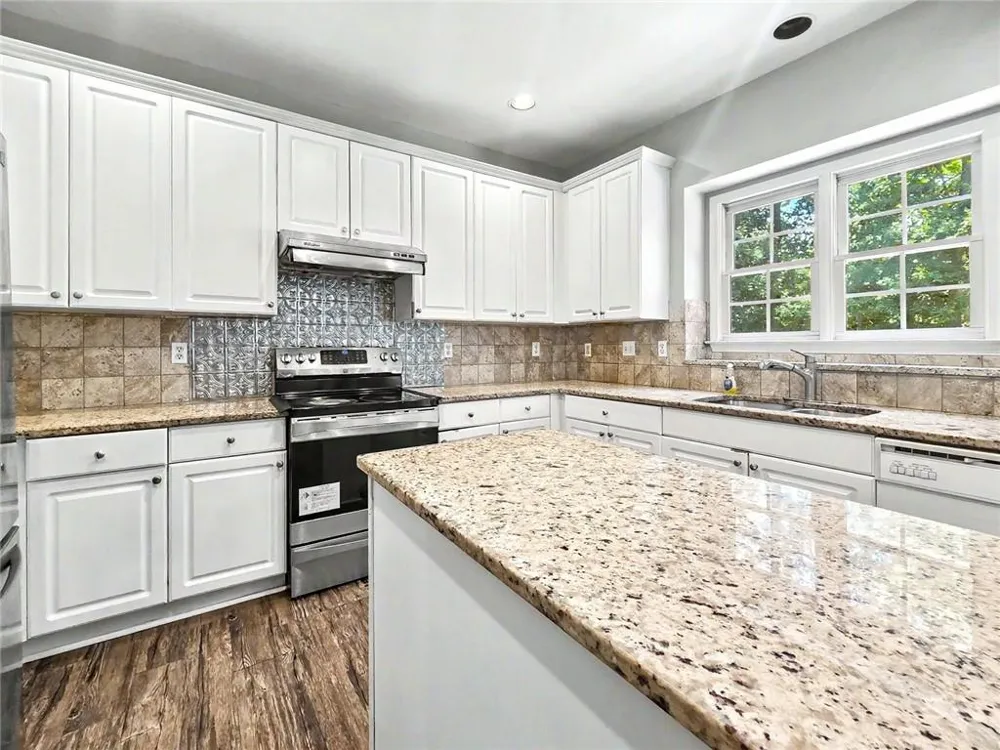 4334 Catamount Drive SW Lilburn, GA 30047