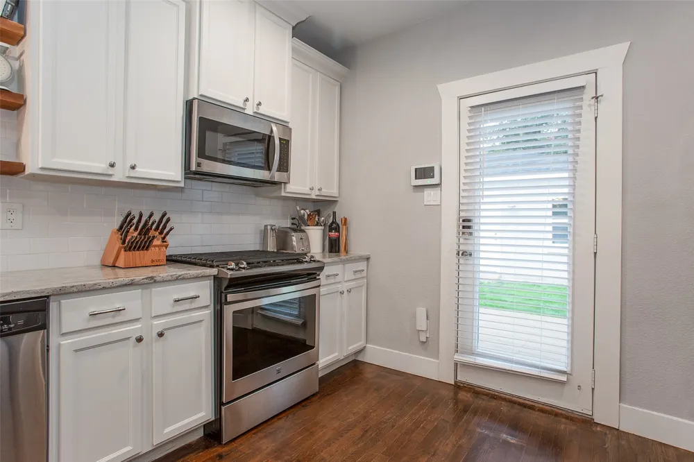 4826 Pershing Avenue Fort Worth, TX 76107