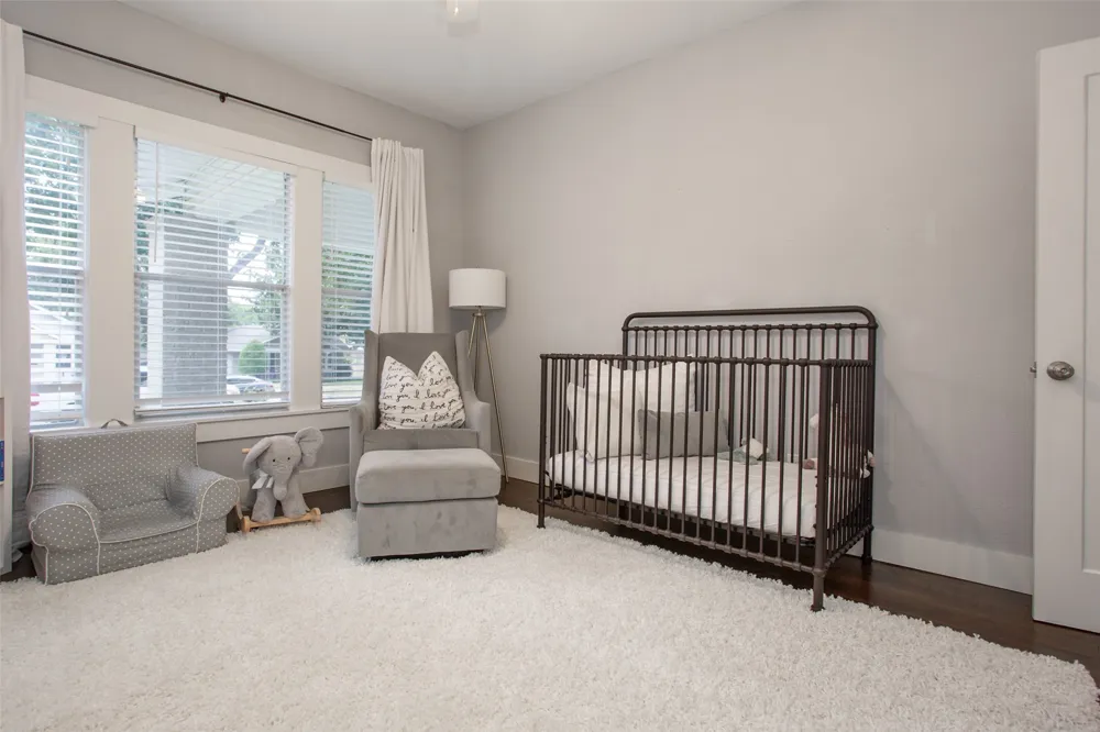 4826 Pershing Avenue Fort Worth, TX 76107