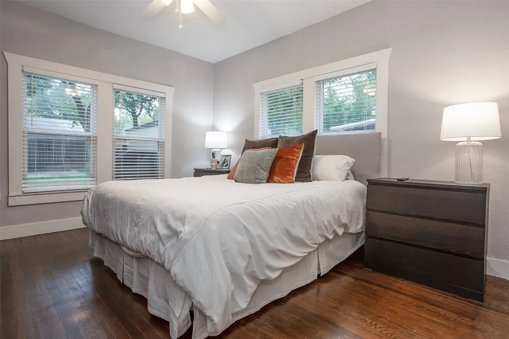 4826 Pershing Avenue Fort Worth, TX 76107