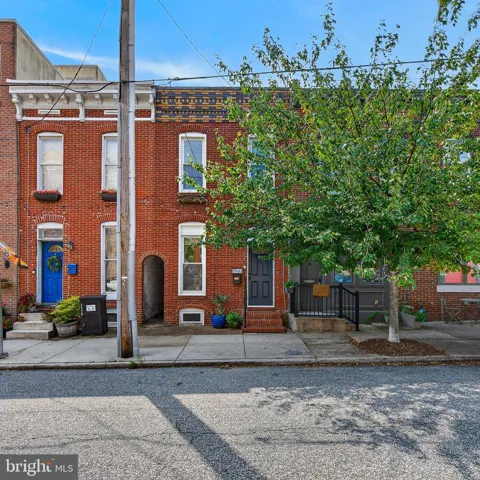 1114 S HIGHLAND AVENUE