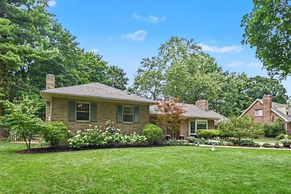 4591 Nakoma Drive Okemos, MI 48864
