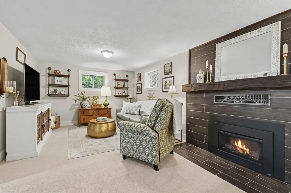 4591 Nakoma Drive Okemos, MI 48864