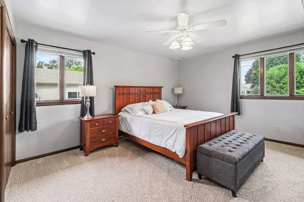557 Broad Avenue Manistee, MI 49660