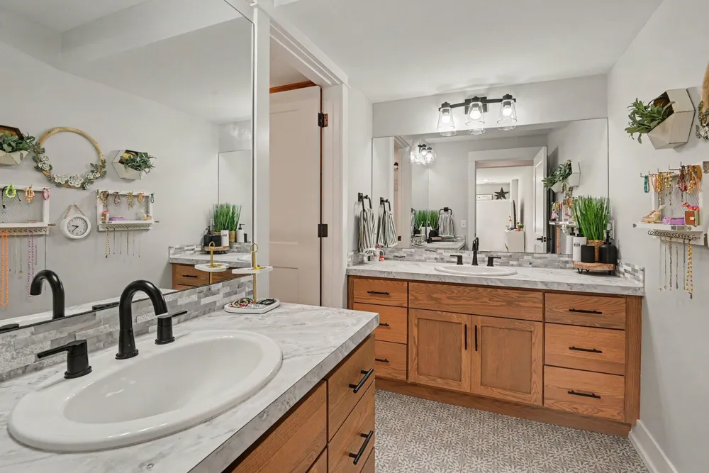 3561 Woodfield Court Hamilton, MI 49419