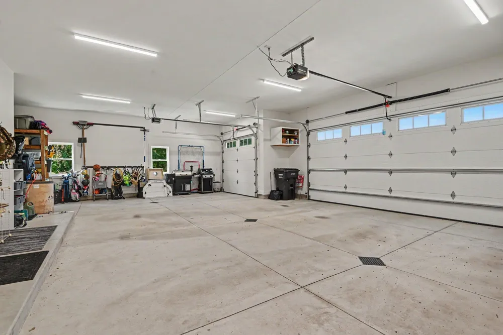 3561 Woodfield Court Hamilton, MI 49419