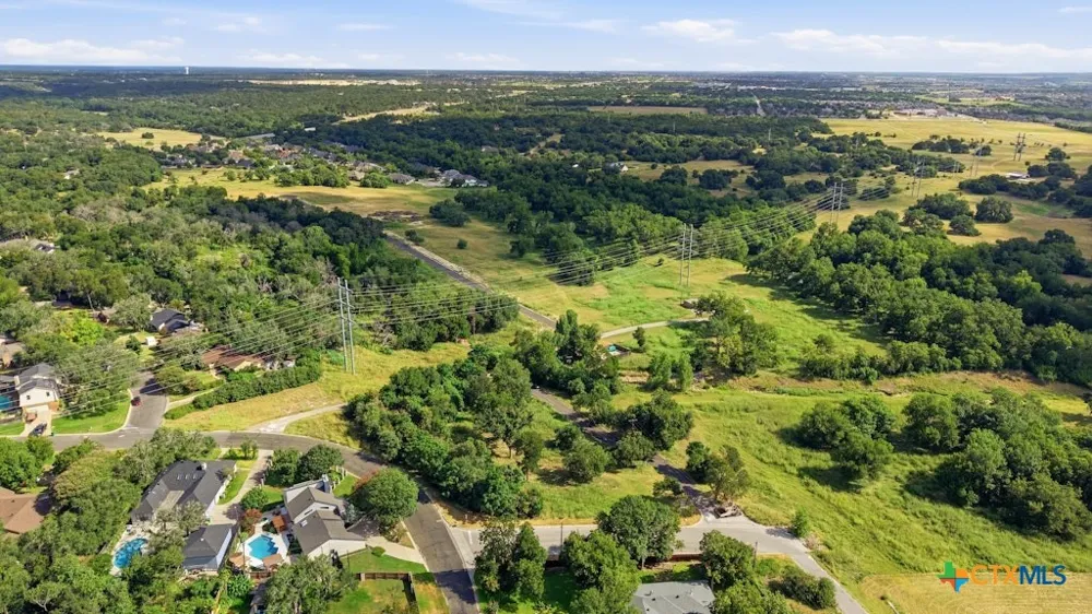 5 Guthrie Belton, TX 76513