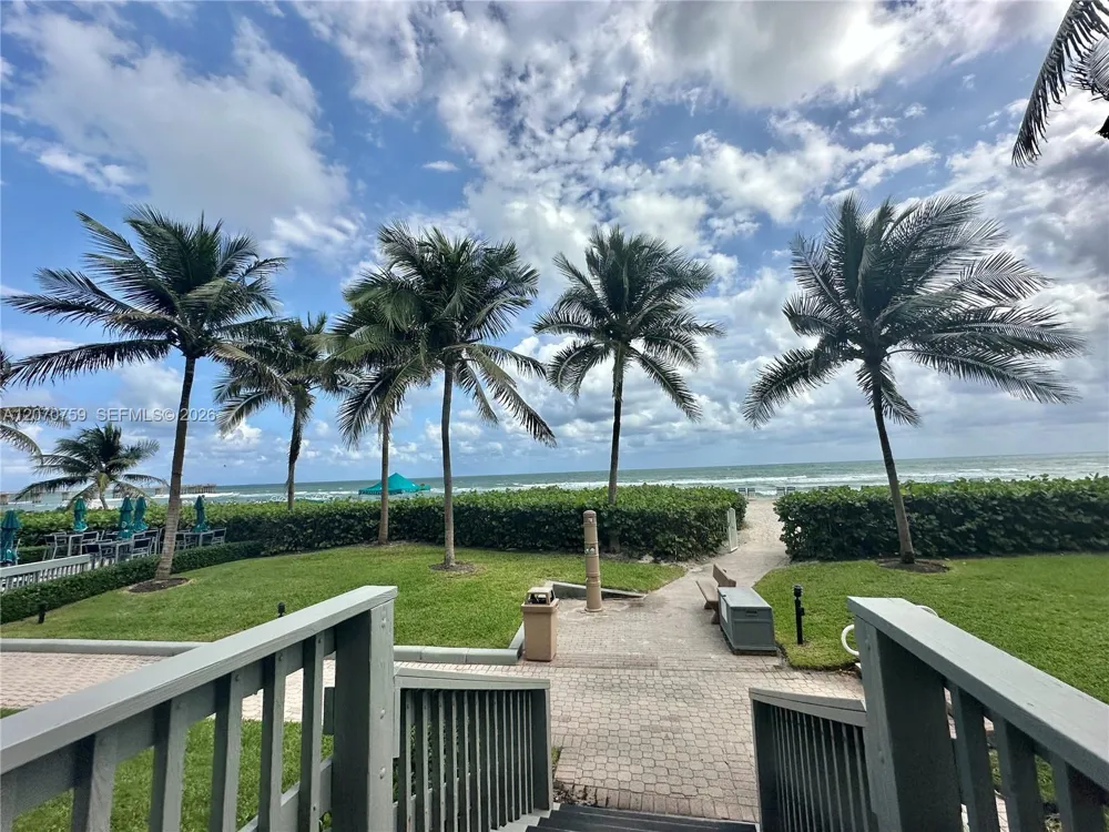 16425 E Collins Ave #1215 Sunny Isles Beach, FL 33160