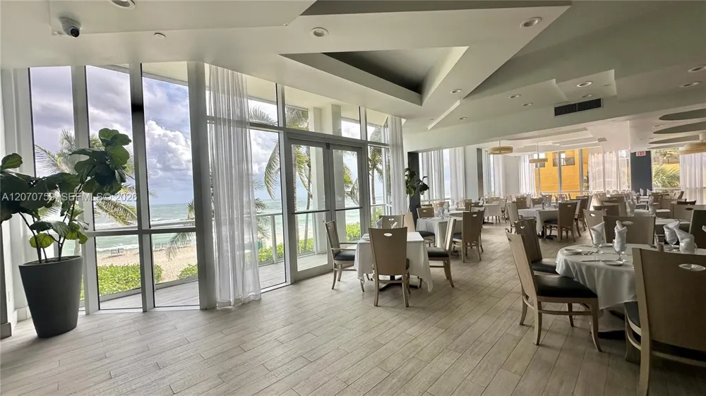 16425 E Collins Ave #1215 Sunny Isles Beach, FL 33160