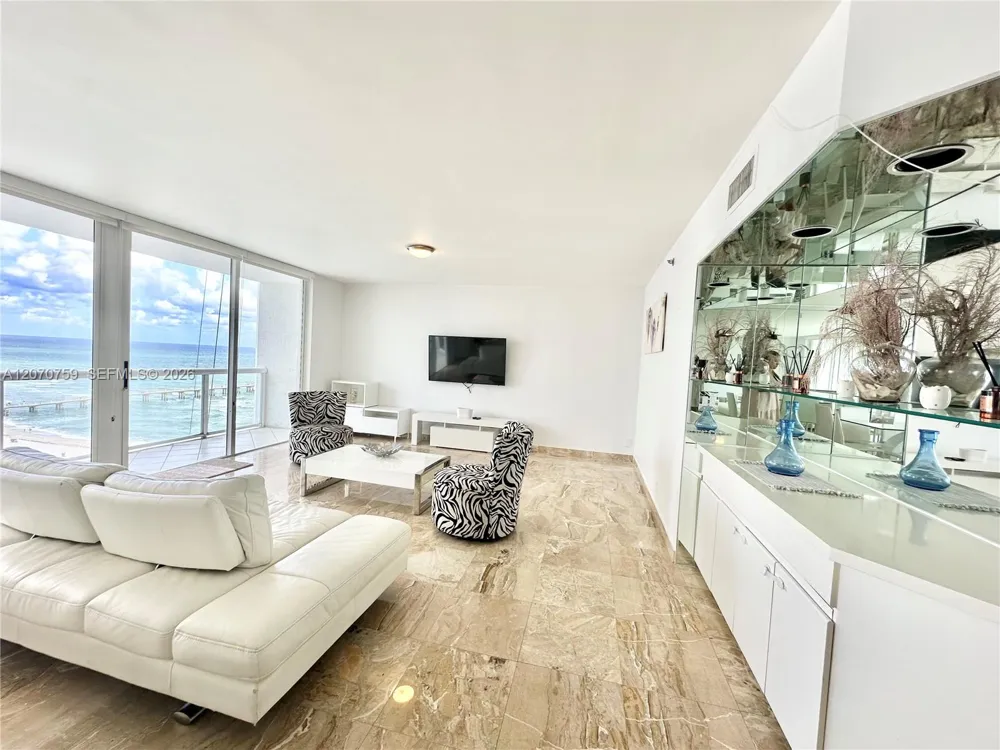 16425 E Collins Ave #1215 Sunny Isles Beach, FL 33160