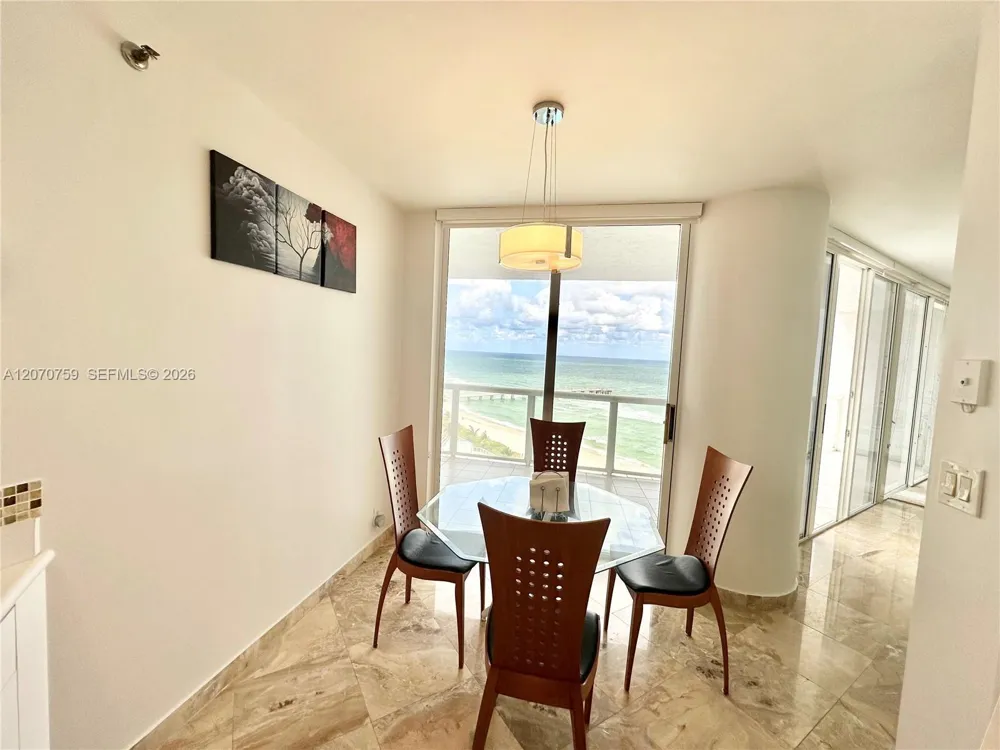 16425 E Collins Ave #1215 Sunny Isles Beach, FL 33160