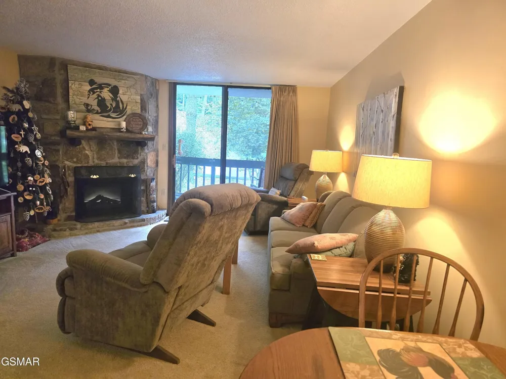1435 Wiley Oakley Drive #151 Gatlinburg, TN 37738