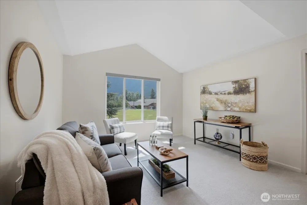 321 SE Orchard Dr. #13 North Bend, WA 98045