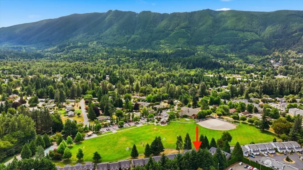 321 SE Orchard Dr. #13 North Bend, WA 98045