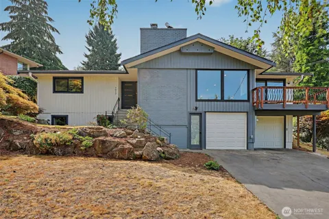 7017 NE 155th Place