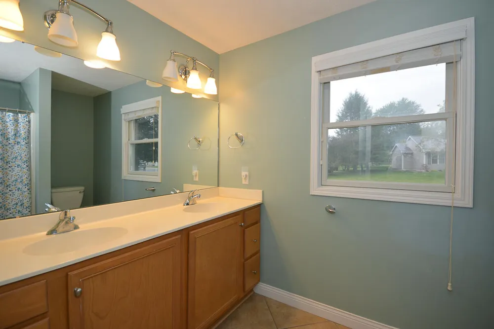 1475 Cape Coral Way Portage City, MI 49002