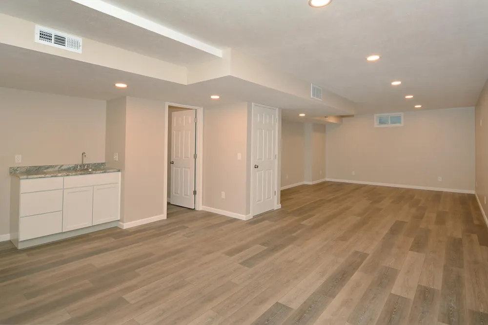 1475 Cape Coral Way Portage City, MI 49002
