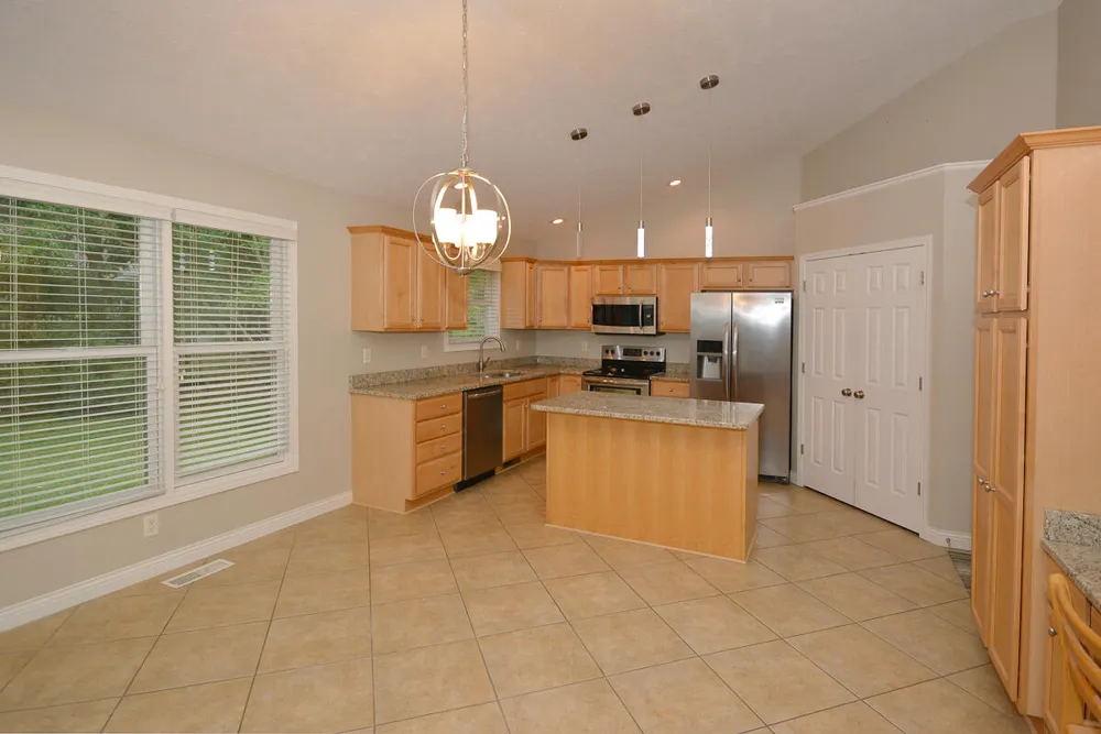 1475 Cape Coral Way Portage City, MI 49002
