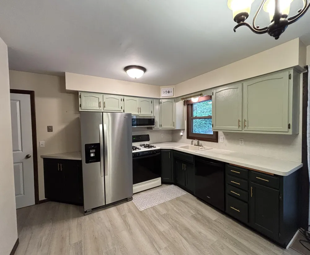 5738 Blaine Avenue SE Kentwood City, MI 49508
