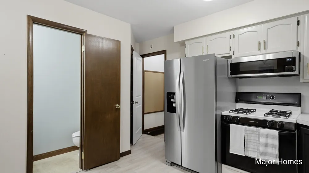 5738 Blaine Avenue SE Kentwood City, MI 49508