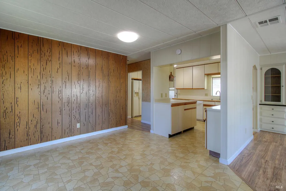 130 Westgate Circle Santa Rosa, CA 95401