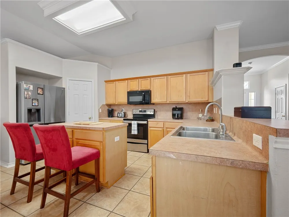 101 Plantation Drive Rockport, TX 78382