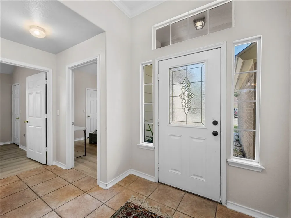 101 Plantation Drive Rockport, TX 78382