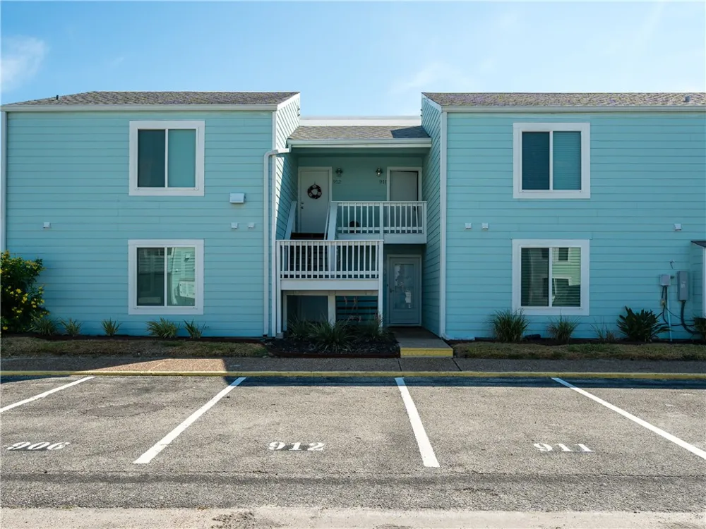 911 Sandollar Rockport, TX 78382