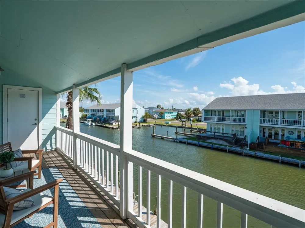 911 Sandollar Rockport, TX 78382