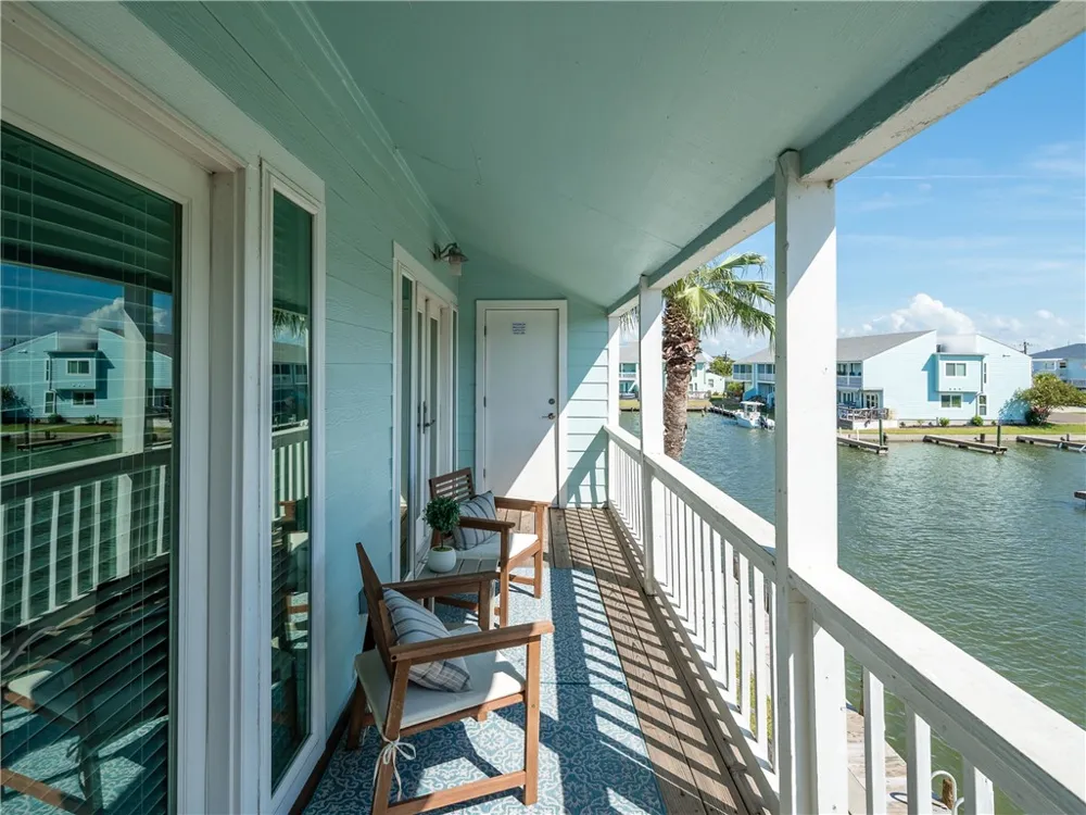 911 Sandollar Rockport, TX 78382