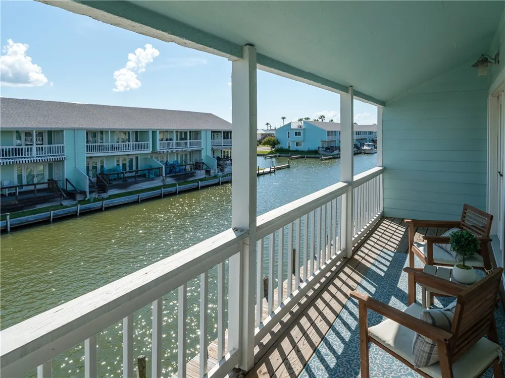 911 Sandollar Rockport, TX 78382