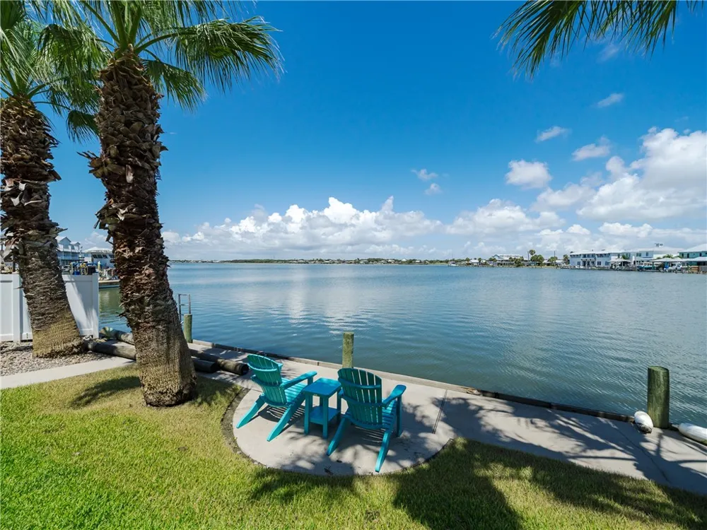 28 Sandollar Street #C2 Rockport, TX 78382