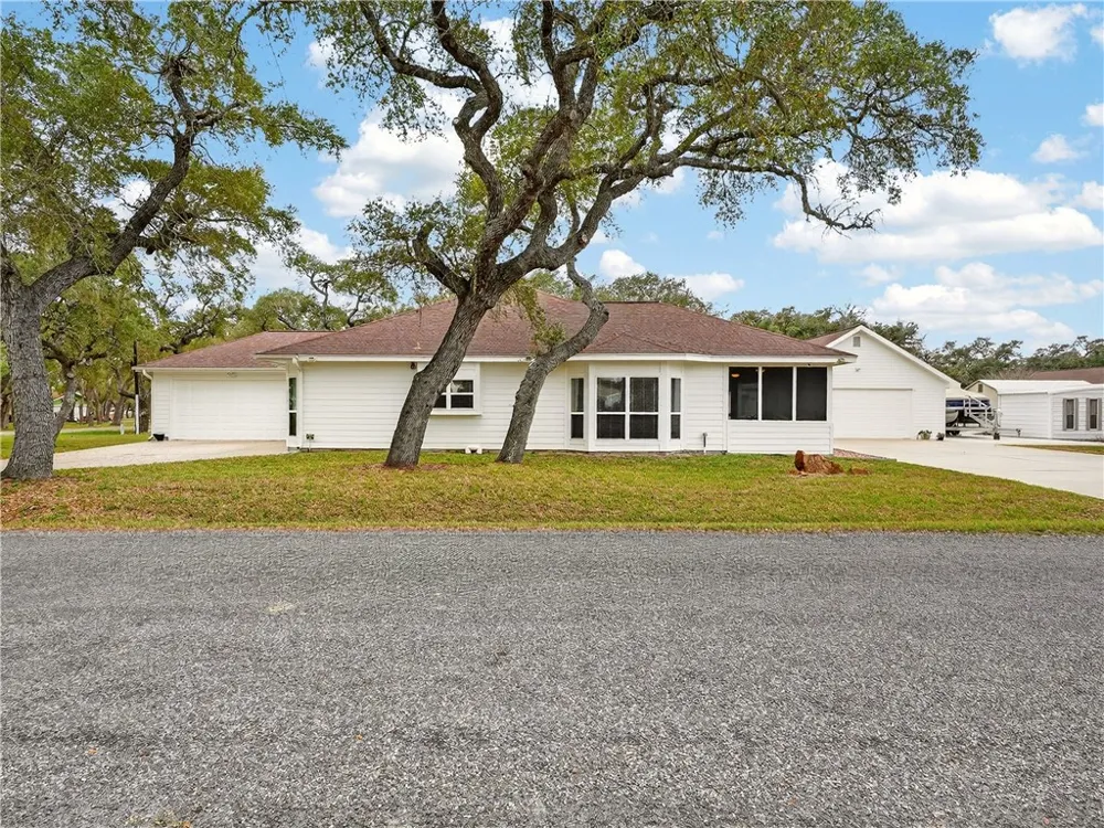 Address Not Shown Rockport, TX 78382