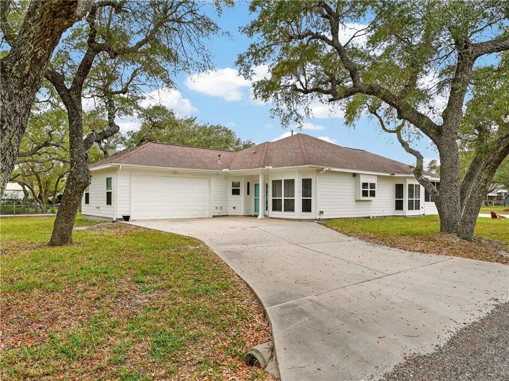Address Not Shown Rockport, TX 78382