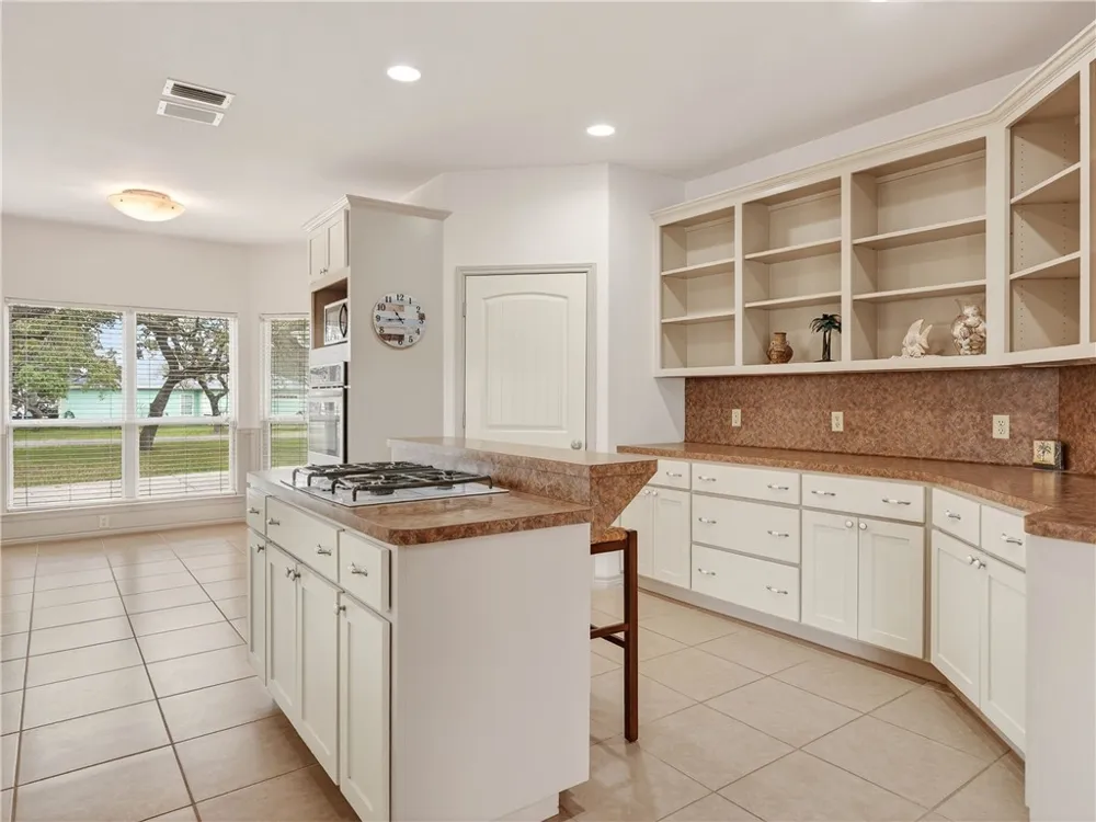Address Not Shown Rockport, TX 78382