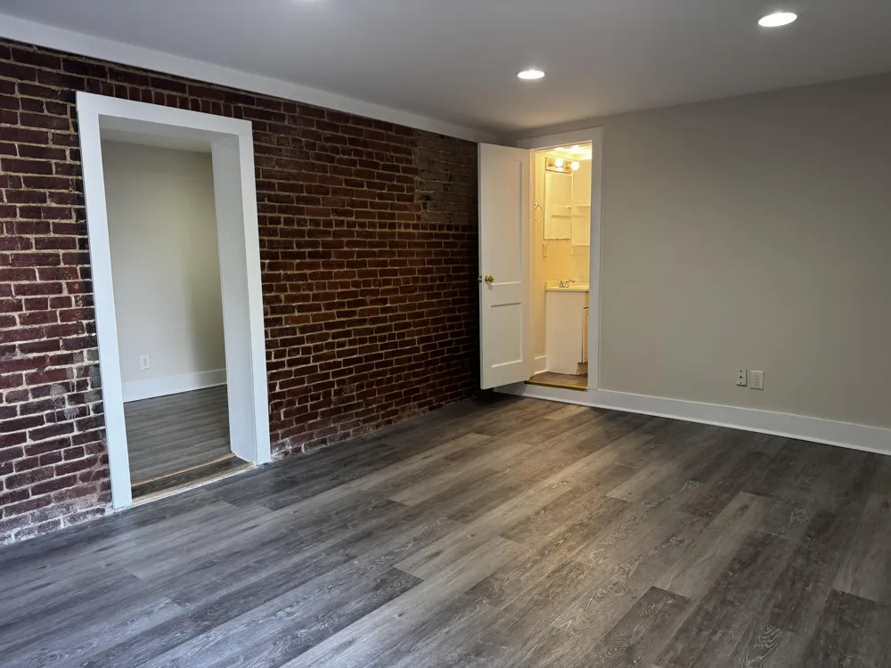 820 Oak Street Chattanooga, TN 37403