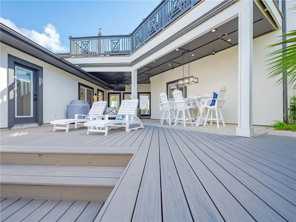 1871 Bay Shore Drive Rockport, TX 78382