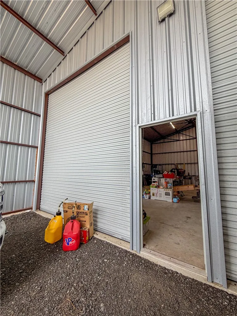 266 COUNTY ROAD 384 George West, TX 78022