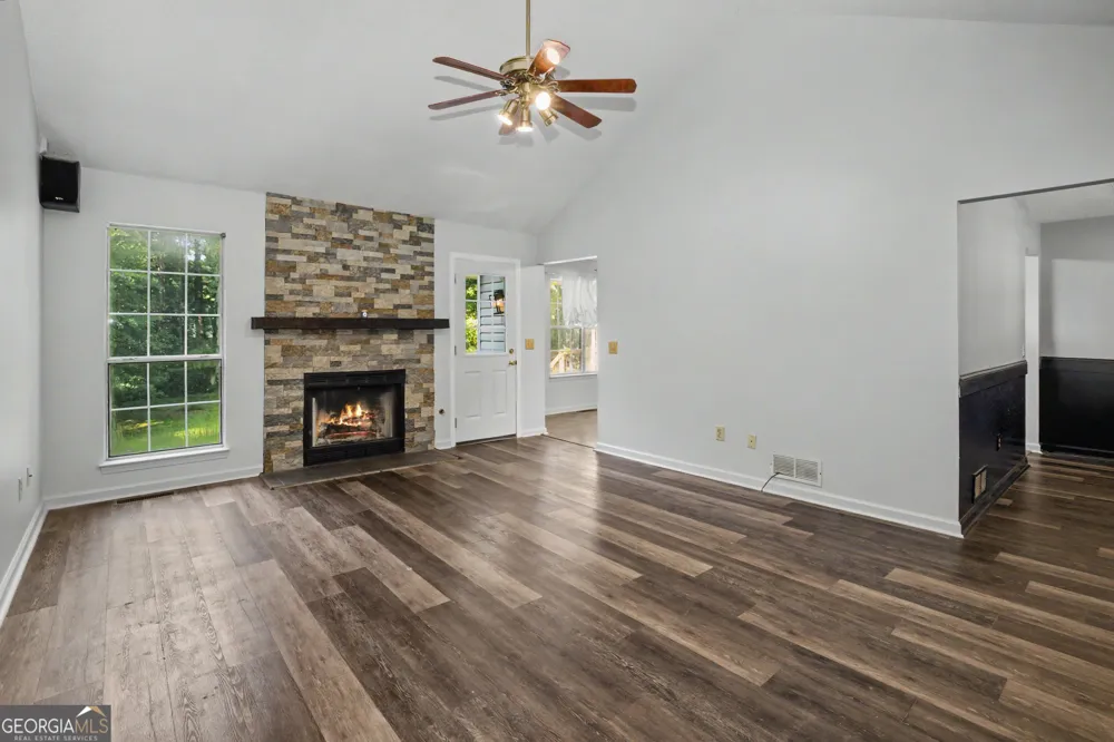 87 Tremont ST Sharpsburg, GA 30277