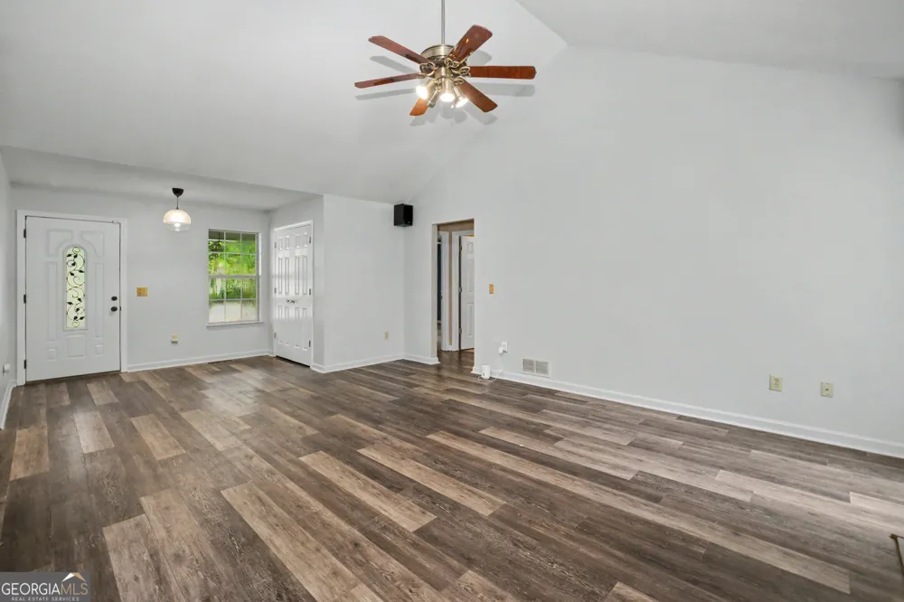 87 Tremont ST Sharpsburg, GA 30277