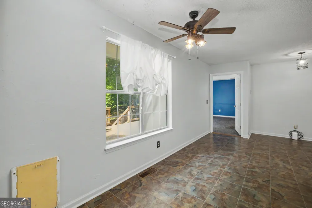 87 Tremont ST Sharpsburg, GA 30277