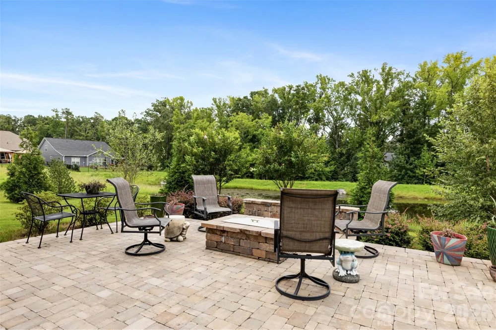 618 Hinterland Lane Matthews, NC 28104
