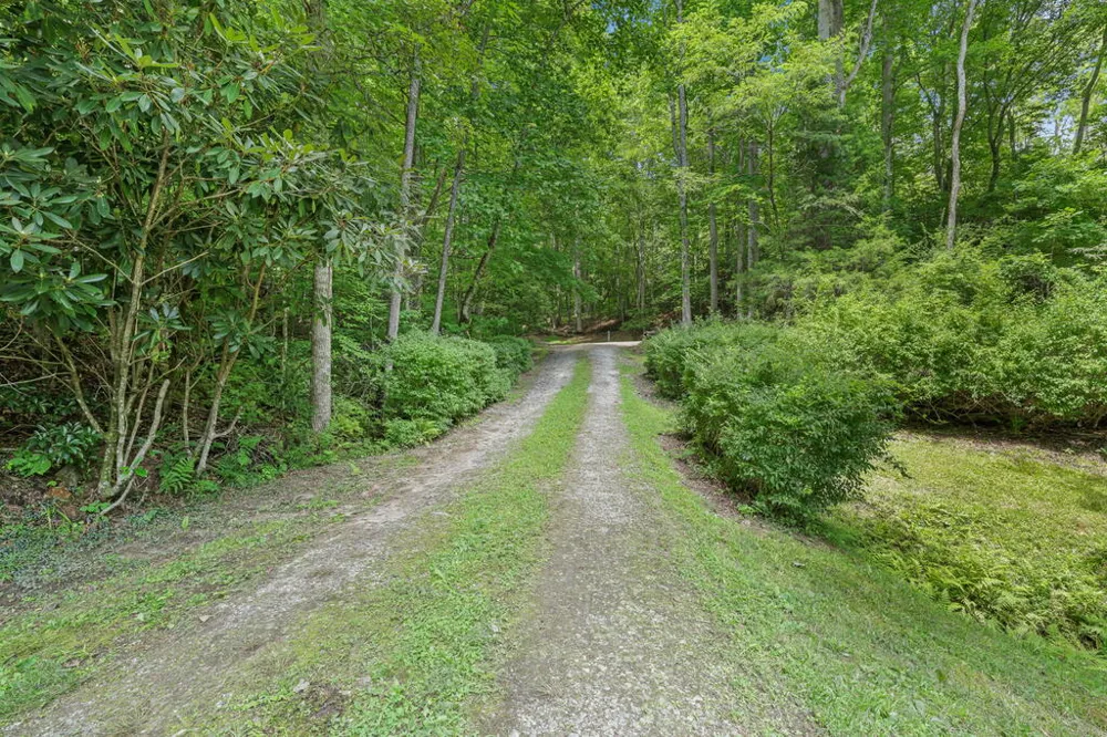South Skeenah Road Franklin, NC 28734
