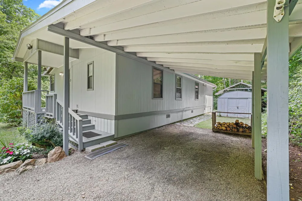 South Skeenah Road Franklin, NC 28734