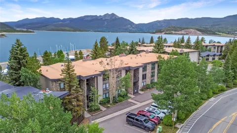 176 E La Bonte Street #101