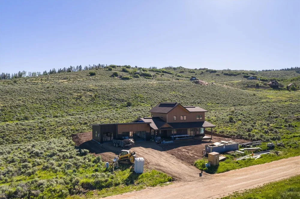 24650 Arapahoe Road Oak Creek, CO 80467